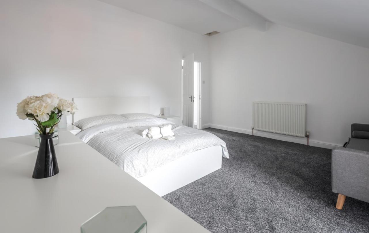 Spacious 4 Bed House In Birmingham, Suitable For Contractors Εξωτερικό φωτογραφία